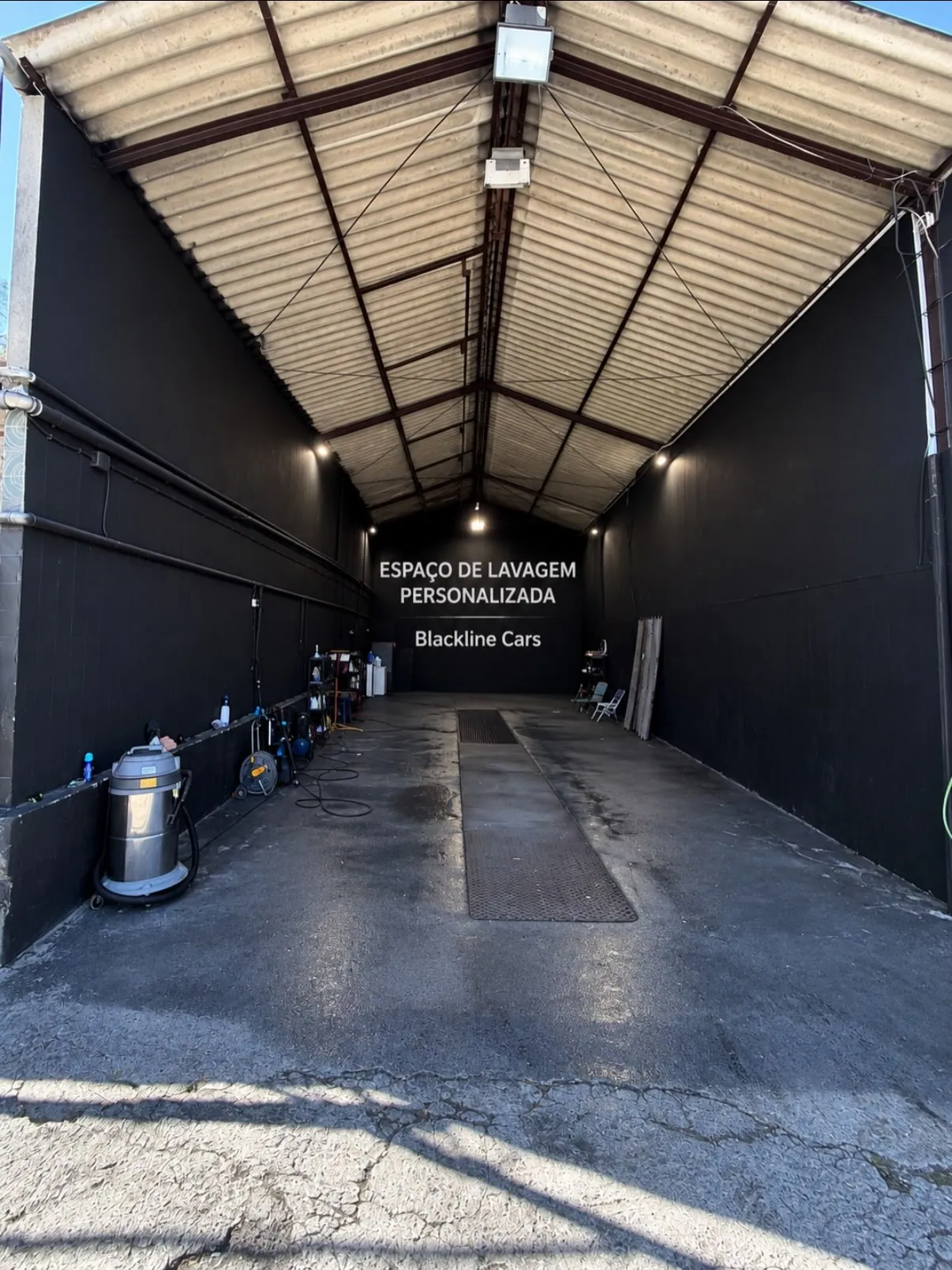 Zona de lavagem e preparação do stand